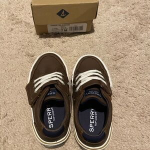 NWT Sperry Toddler Boy Size 7